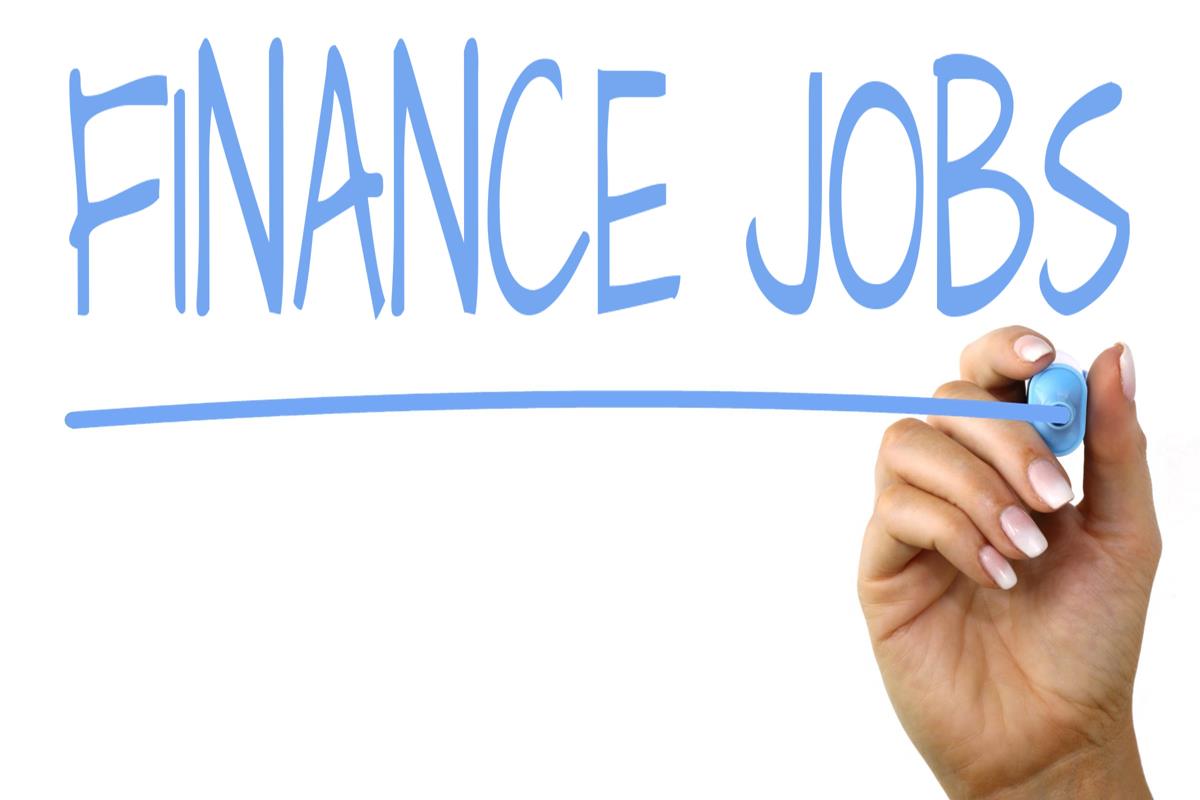 jobs available in Finance